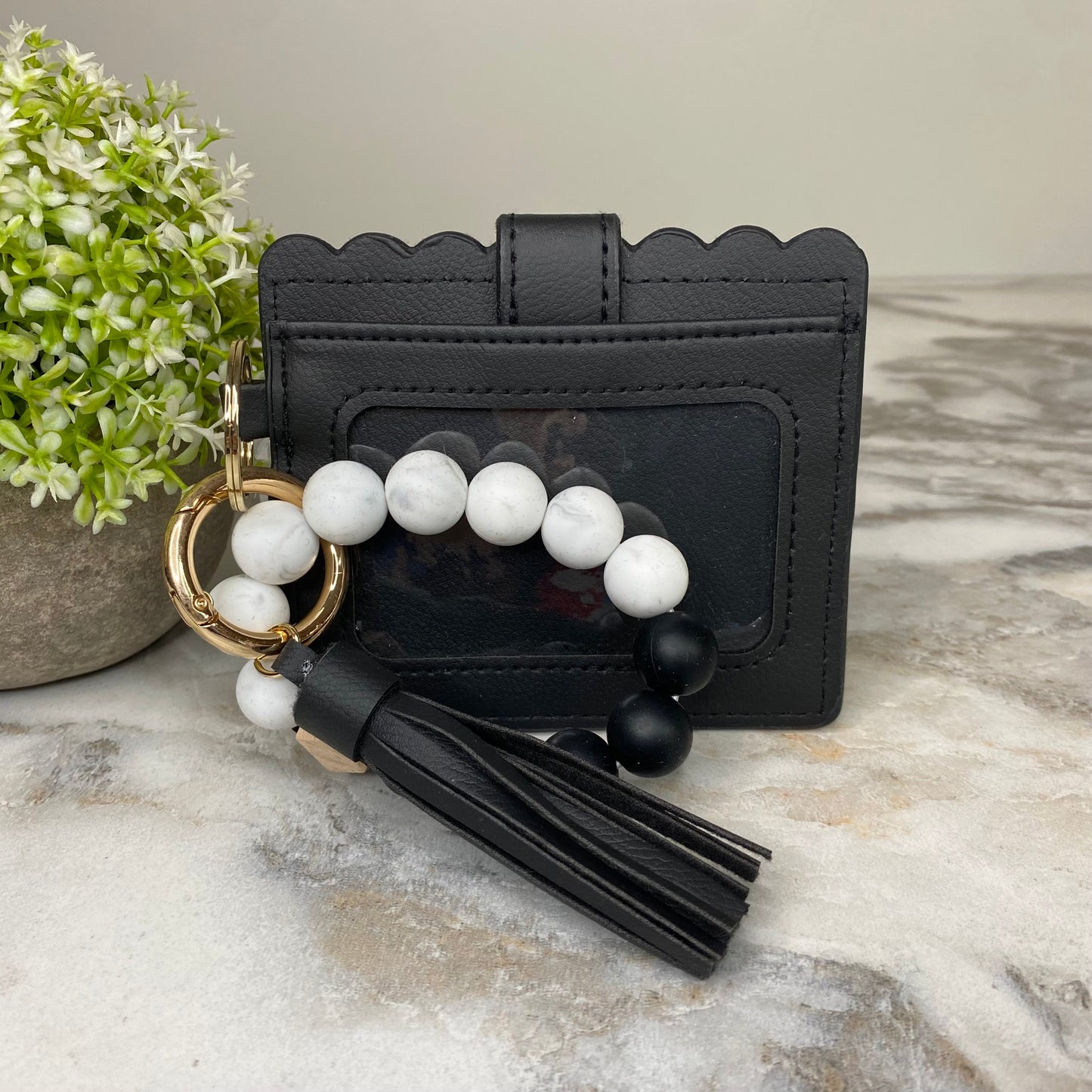 Silicone Bracelet Keychain with Scalloped Card Holder - Black