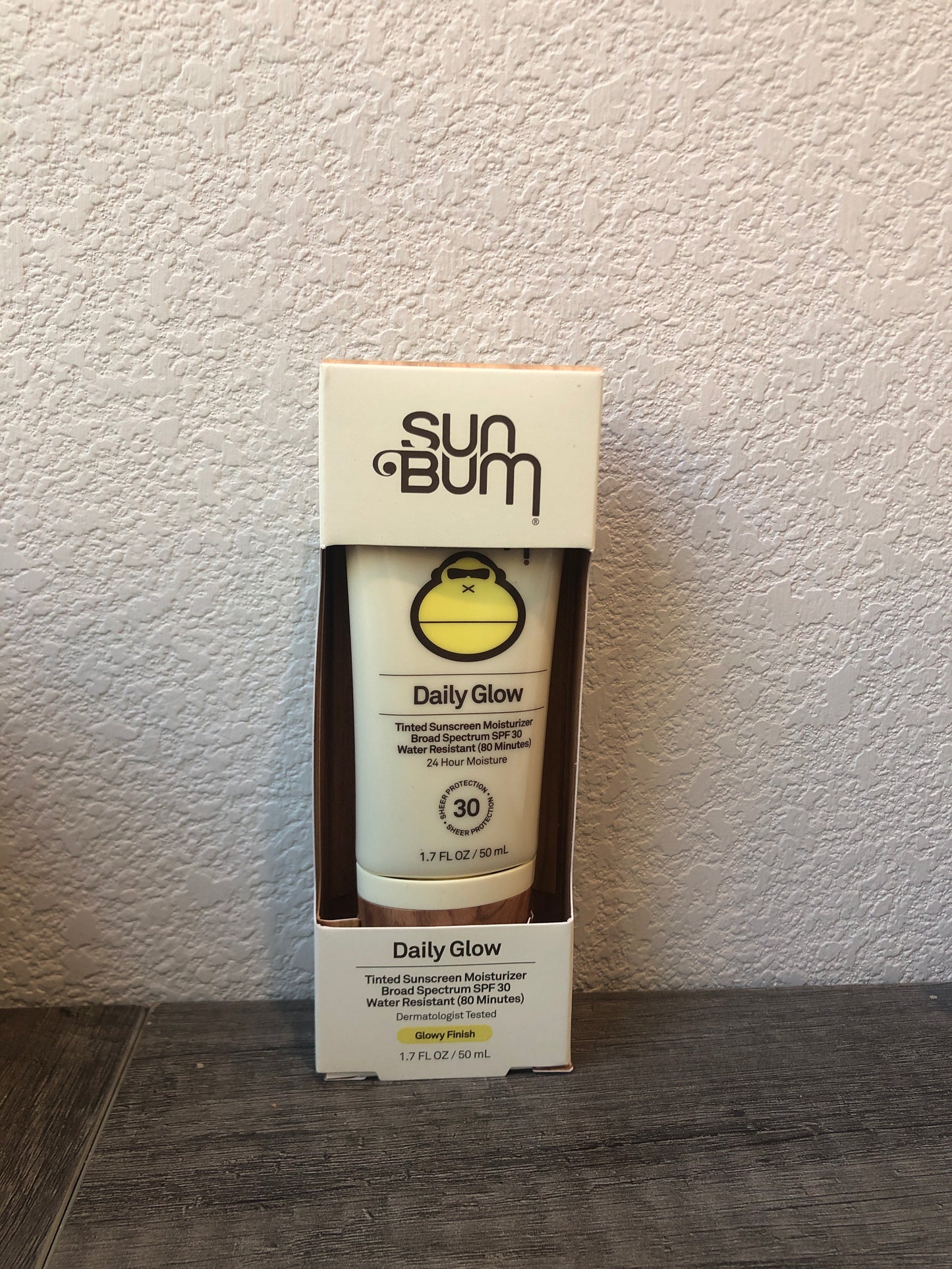 Sunbum daily glow