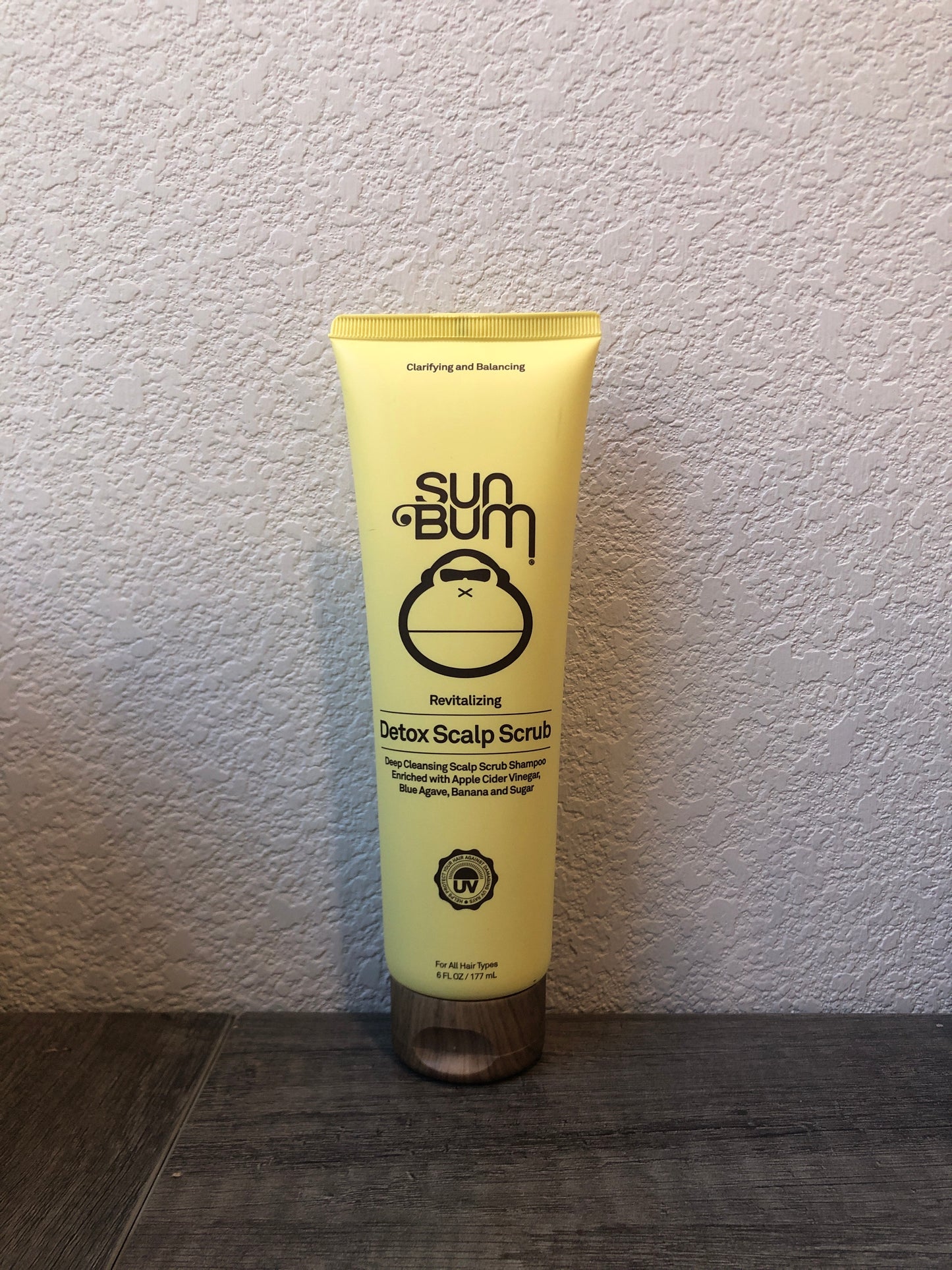 Sunbum scalp scrub