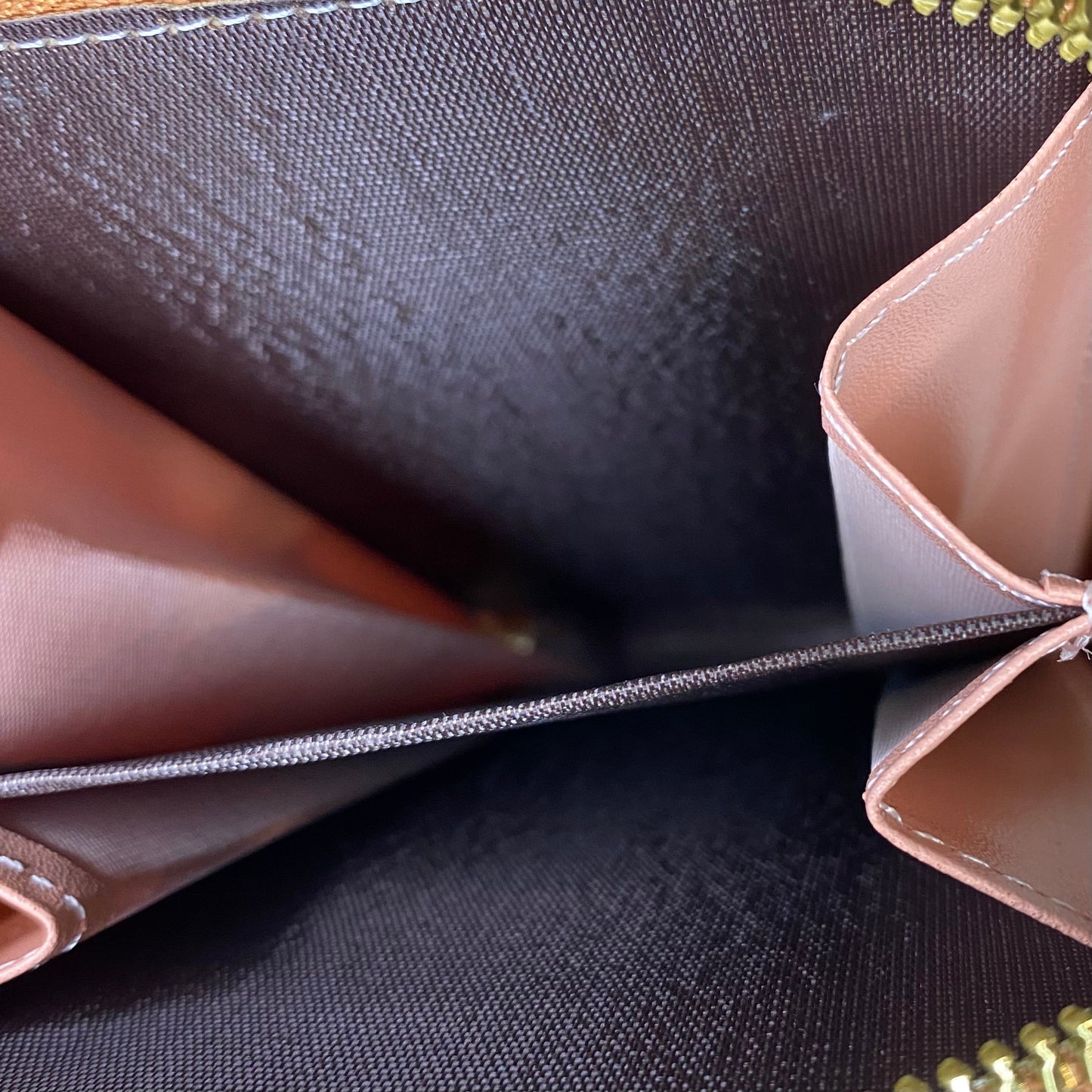 Ivy Crossbody Wallet + Purse - Grey