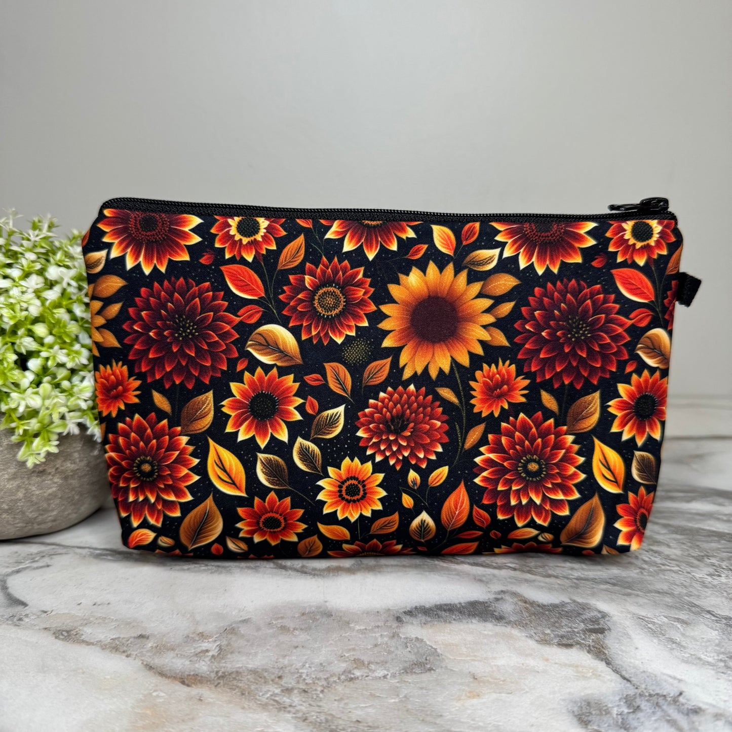 Pouch - Moody Crimson Floral